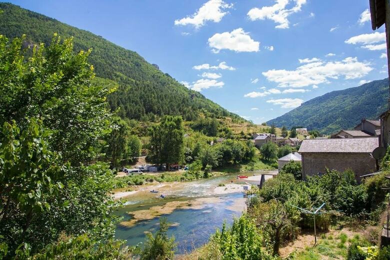 Village Vacances De Blajoux Qu�zac