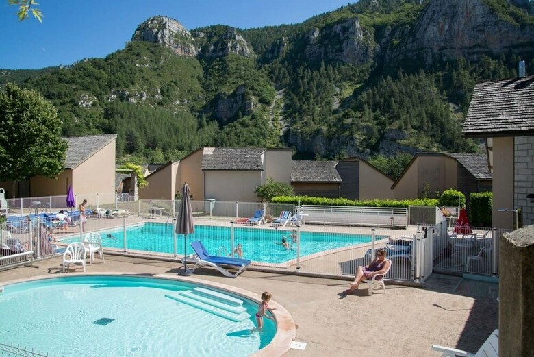 Village Vacances De Blajoux Qu�zac