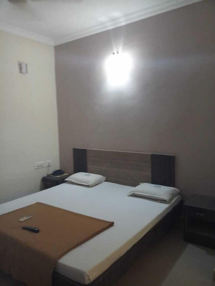 Hotel Chennai Guest House