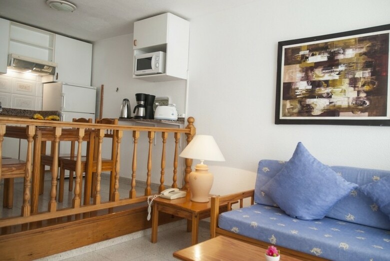 Apartamentos Tamaran