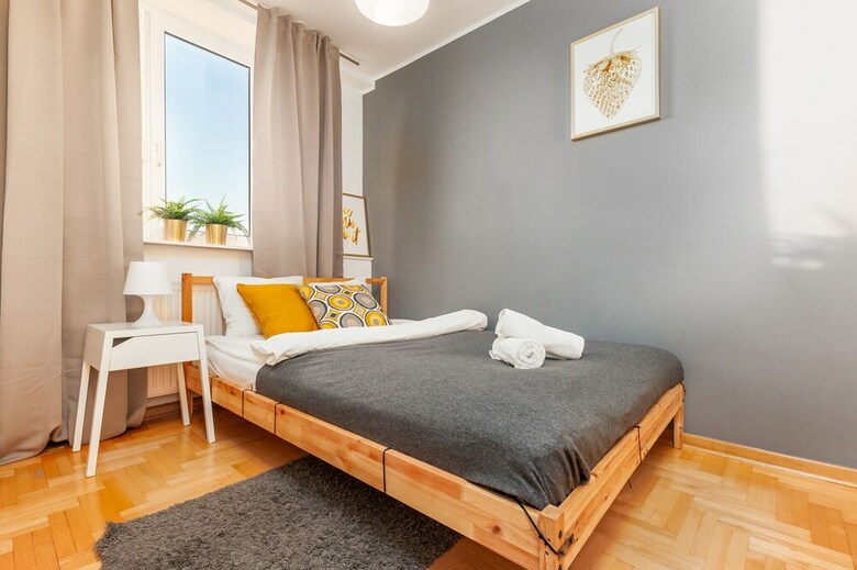 Apartamentos Little Home - Warsaw Royal
