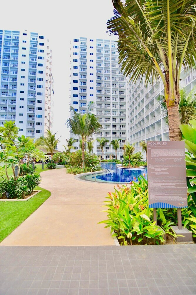 5 Star Luxury Condo Shore Residences