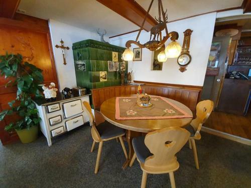 Hostal Gasthaus Zum Hirschen