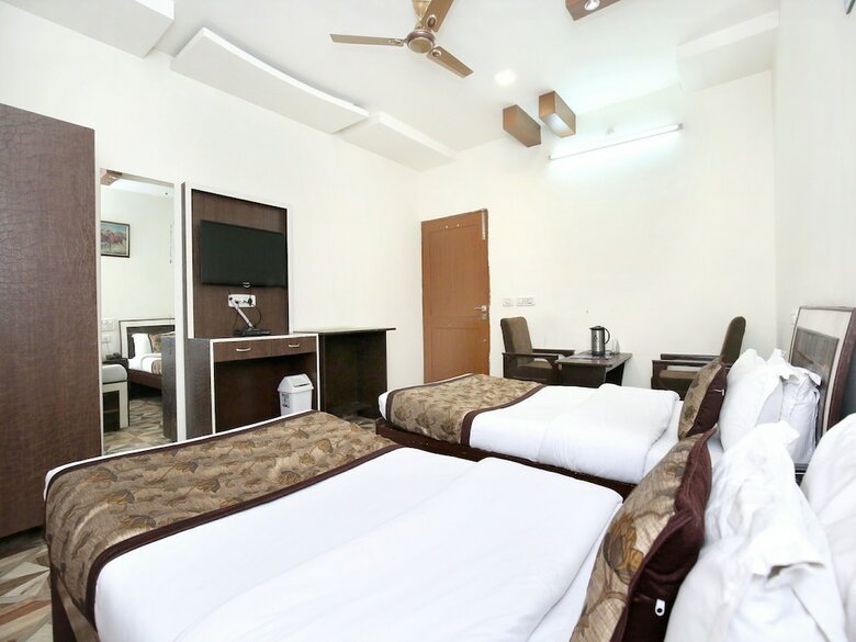 Oyo 6939 Hotel Aashiana