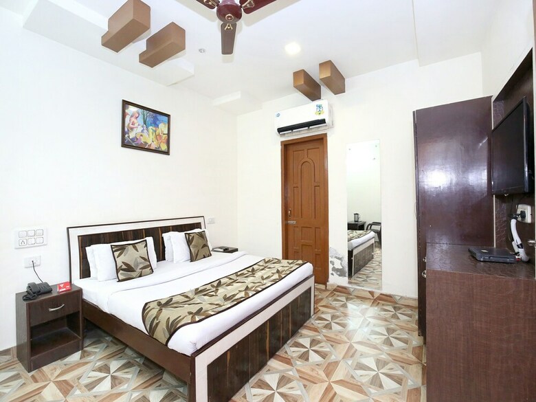 Oyo 6939 Hotel Aashiana