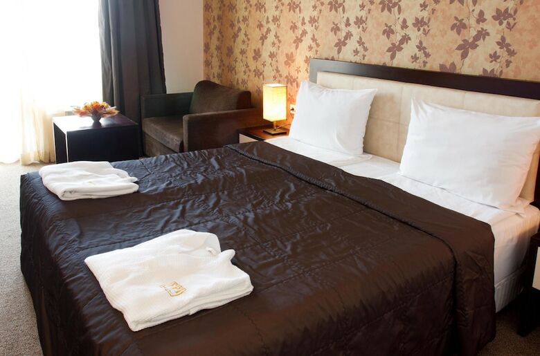 St. Ivan Rilski Hotel & Apartments