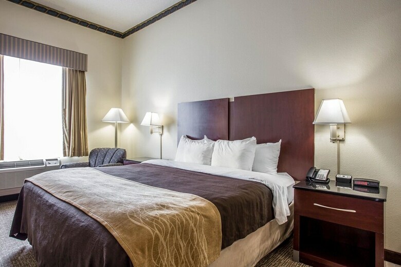 Hotel Comfort Inn & Suites Ft. Jackson Maingate