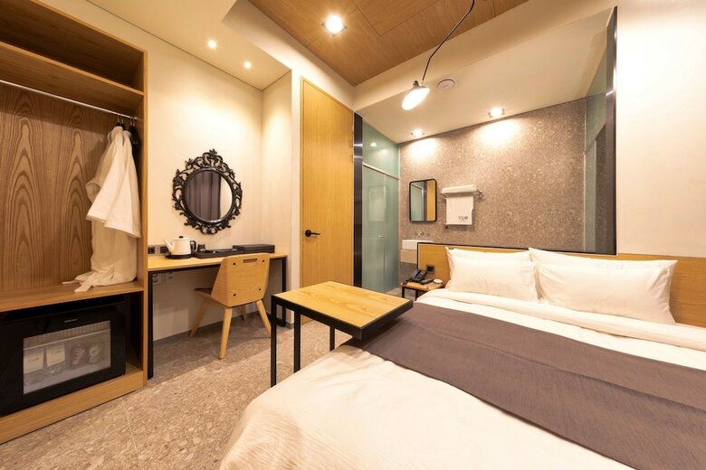 Cheonan Vue Hotel