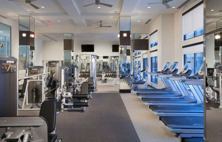Apartamentos Bluebird Suites In Reston