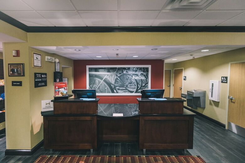 Hotel Hampton Inn Tallahassee-central