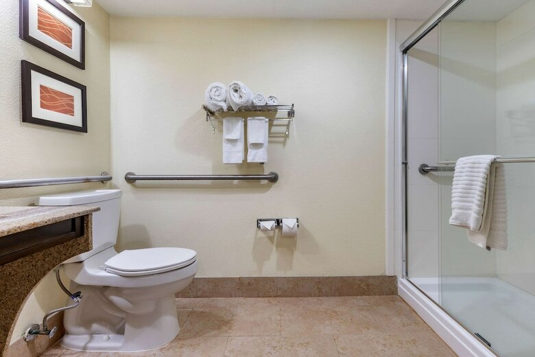 Hotel Comfort Inn & Suites Lake Norman