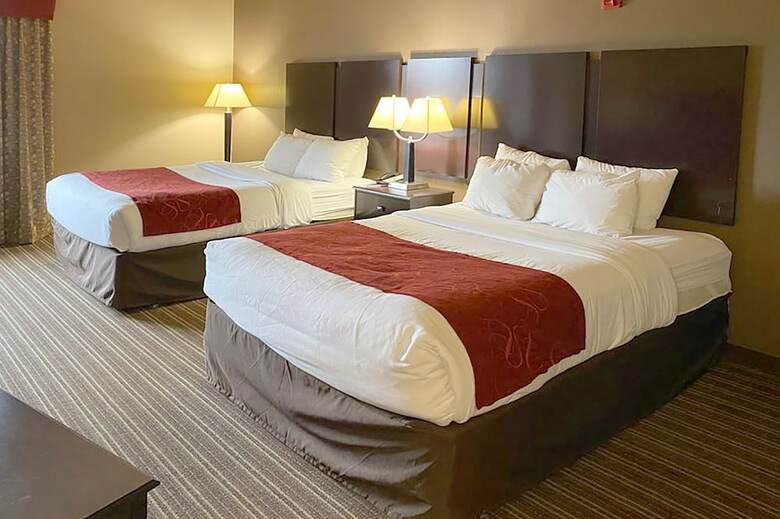 Oyo Hotel Portland Tn Route 52 West