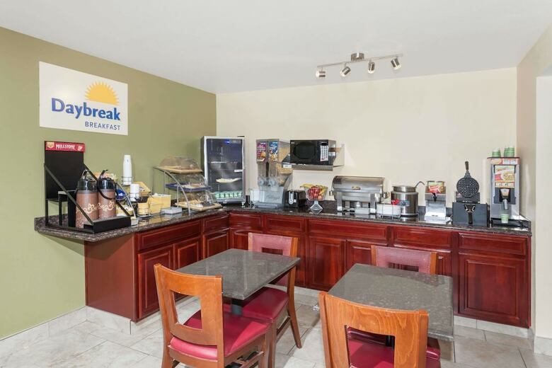 Hotel Days Inn By Wyndham Springfield