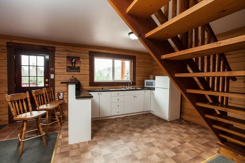 Cabana Glacier House Resort
