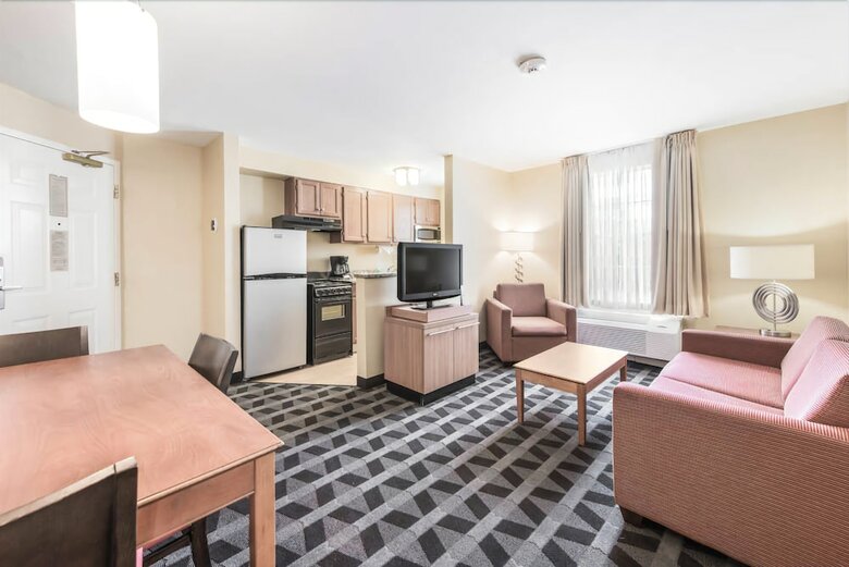 Aparthotel Mainstay Suites