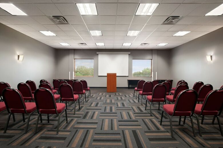 Hotel Wingate By Wyndham - Round Rock