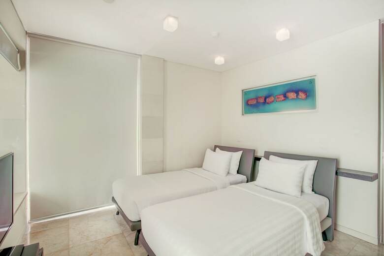 Hotel Furamaxclusive Ocean Beach, Seminyak, Bali