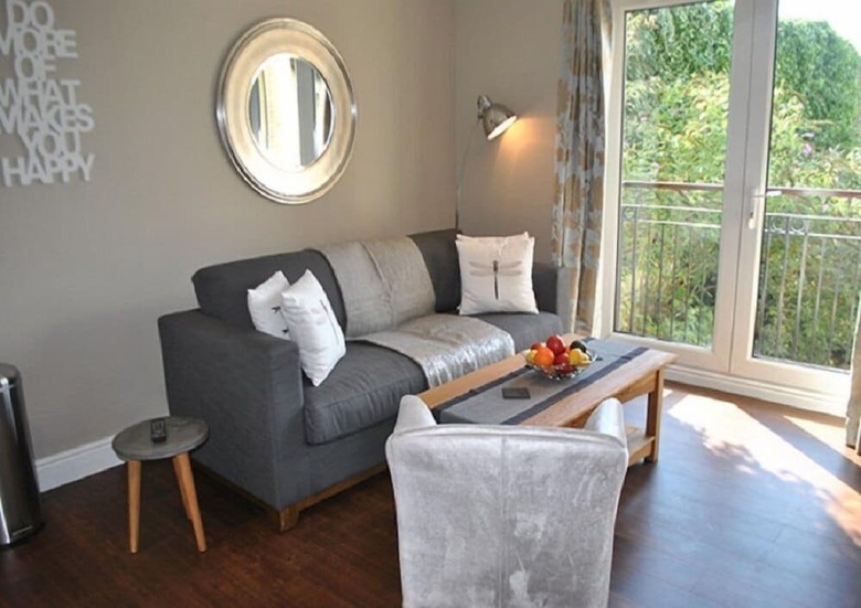 Apartamentos Lord Raglan House