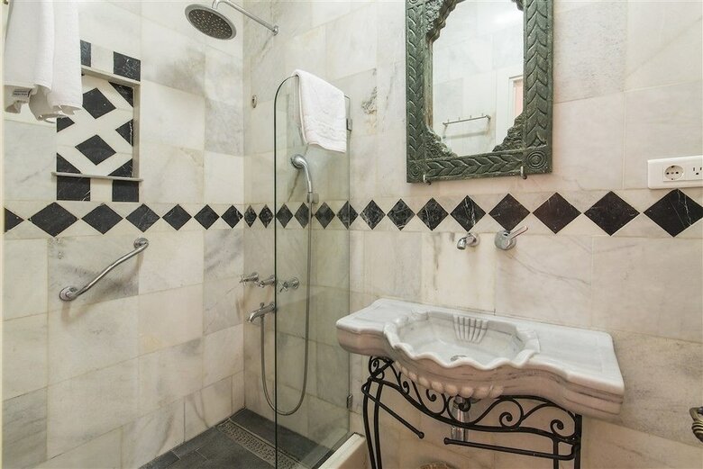 Bed & Breakfast Marmara Konak Old City