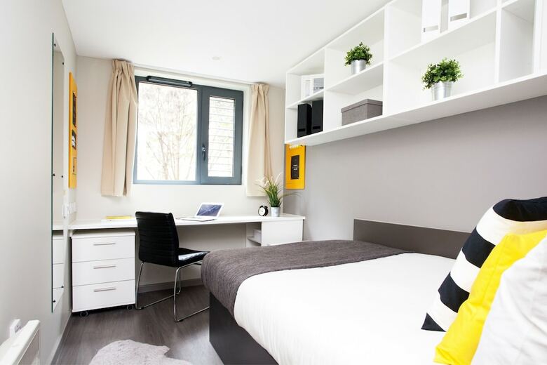 Hotel Ensuite Rooms In Bristol Centre