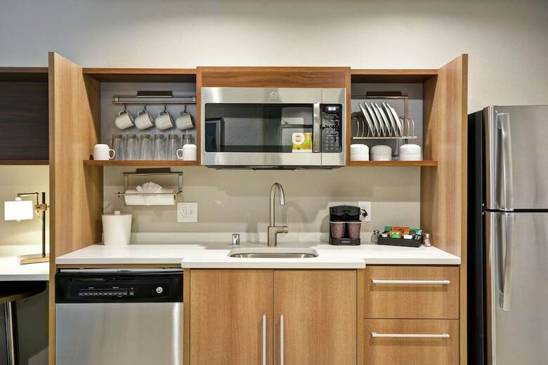 Hotel Home2 Suites By Hilton Plano Legacy West