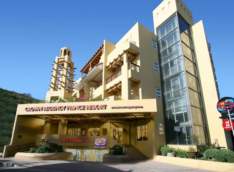 Apartamento Crown Regency Prince Resort