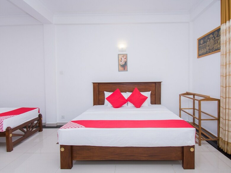 Hotel Oyo 240 Grand Highway Resort