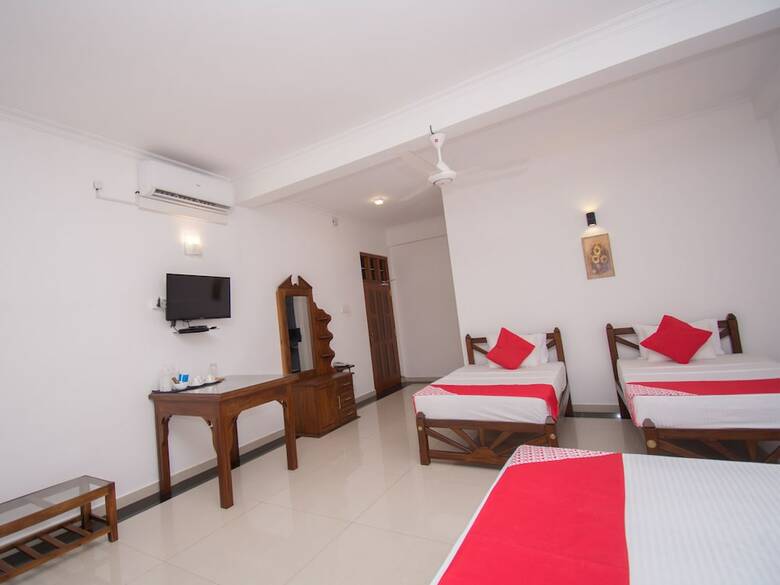 Hotel Oyo 240 Grand Highway Resort