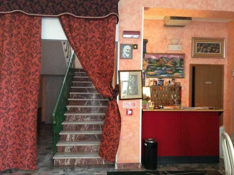 Posada Nuovo Albergo Rex