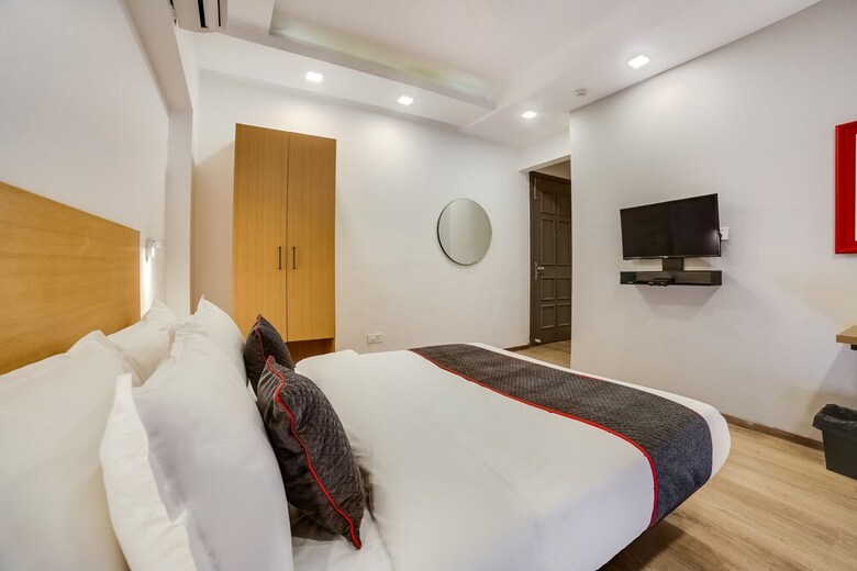 Hotel Oyo Flagship 15228 South City2