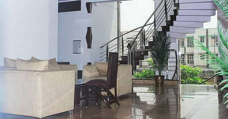 Hotel Maxfort Greenwood City