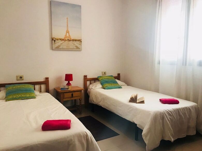 Apartamentos Cristianos Town