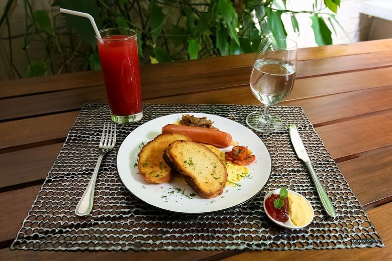 Hotel Capital O 311 Grace Beach Resort