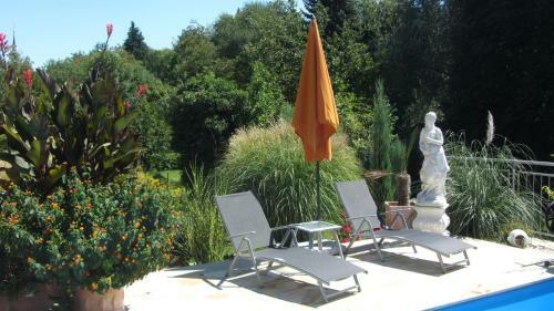 Hostal Guest House Pension Am Weinberg