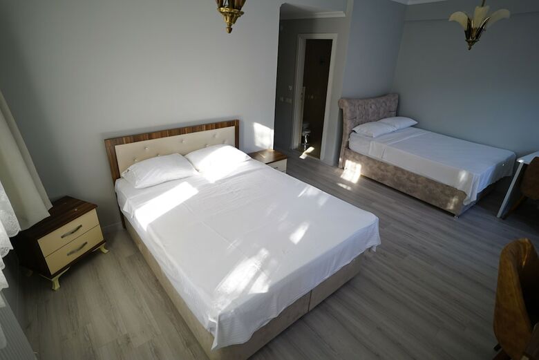 Hotel Lafontaine Konak Otel