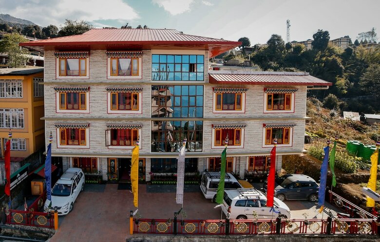 Hotel Buddha Retreat