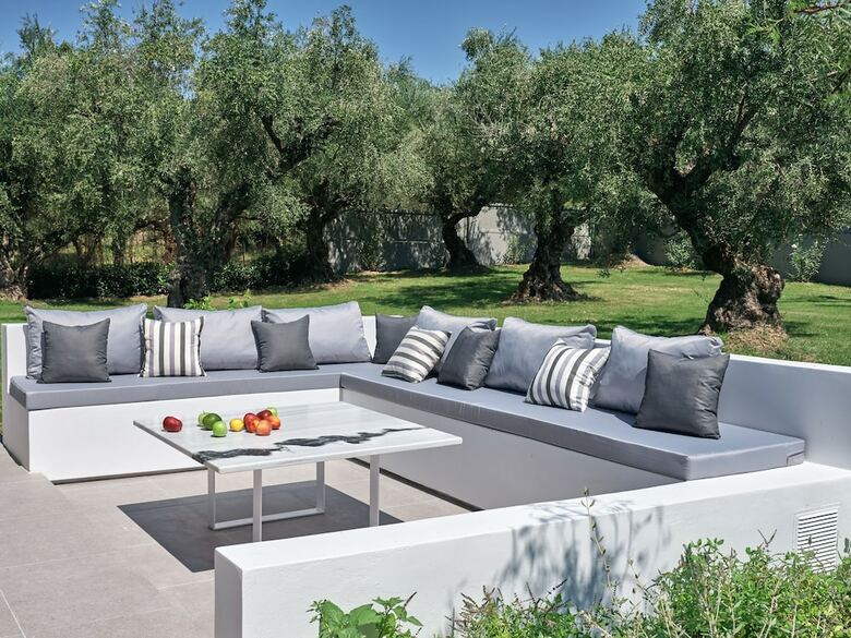 Drallos Luxury Villa