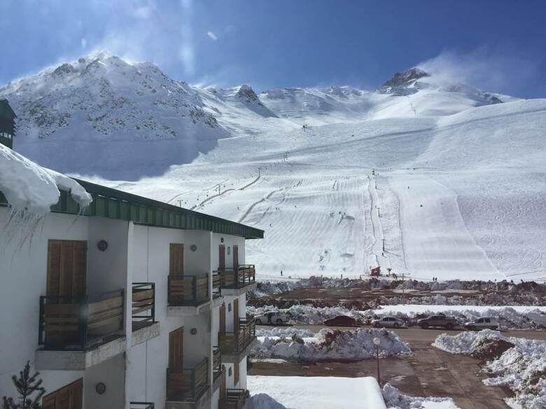 Ayelen - Hotel De Monta�a