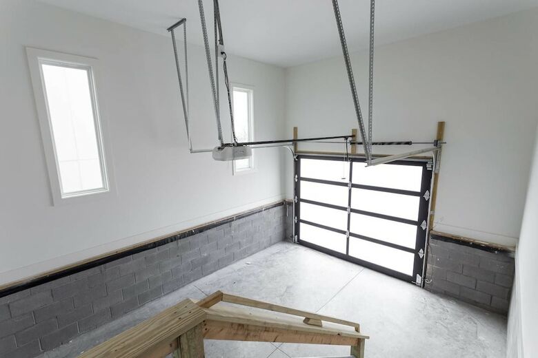 Sleek 3br/3ba W/ Rooftop By Downtown By Domio