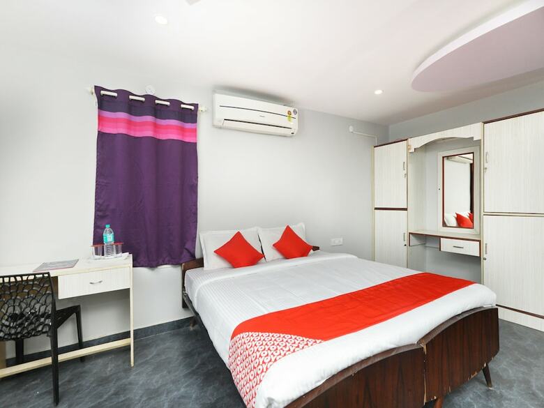 Hotel Oyo 15796 The Haven Service Aparments