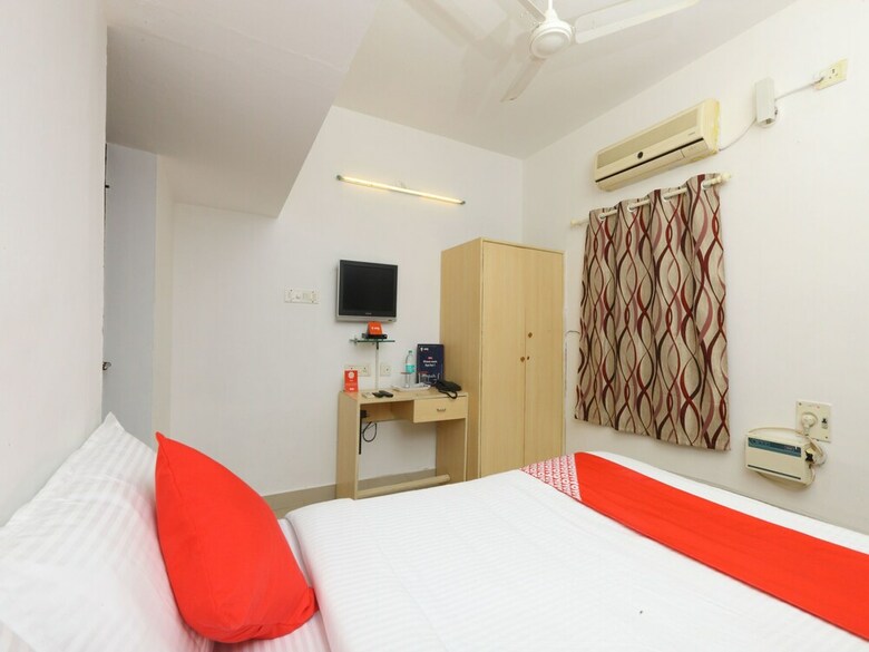 Hotel Oyo 15796 The Haven Service Aparments