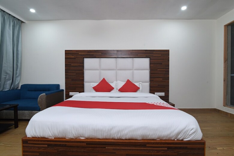 Hotel Oyo 16009 Rock Villa