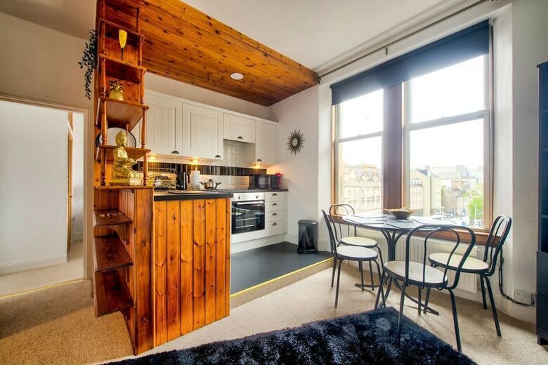Guestready Apartment In Historic Grassmarket