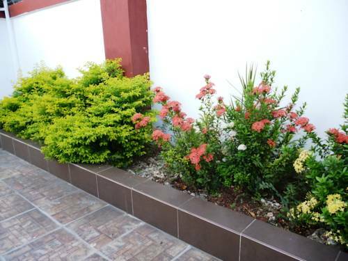 Hotel Miss Julyn Sweet Home