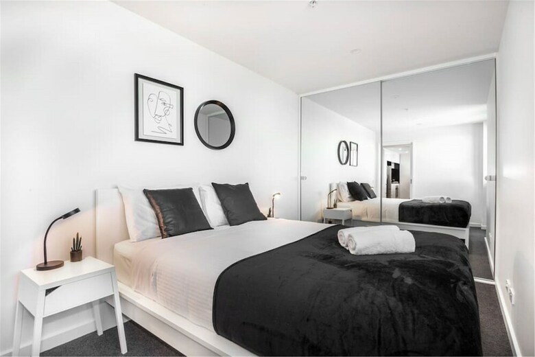 Apartamentos Crown Boutique S Collection