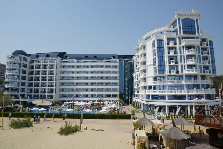 Hotel Chaika Beach Resort