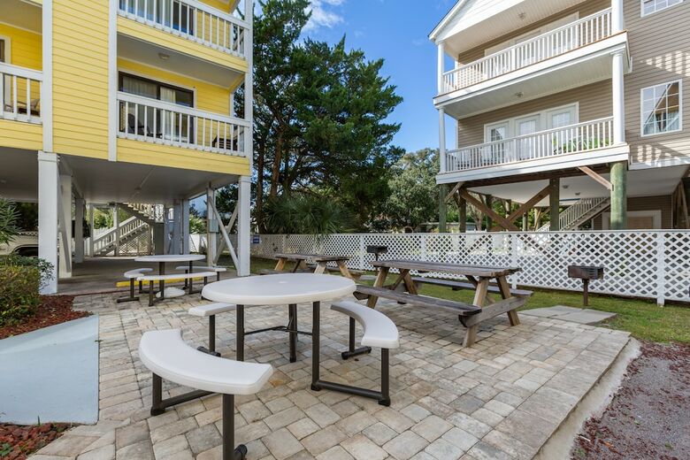 Sandy Shores III By Capital Vacations