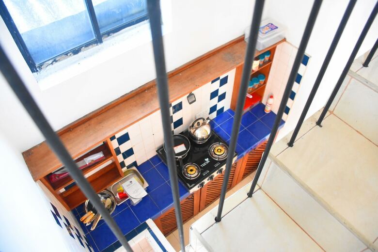 Hostal Ceylon Hostel - Colombo Int Airport