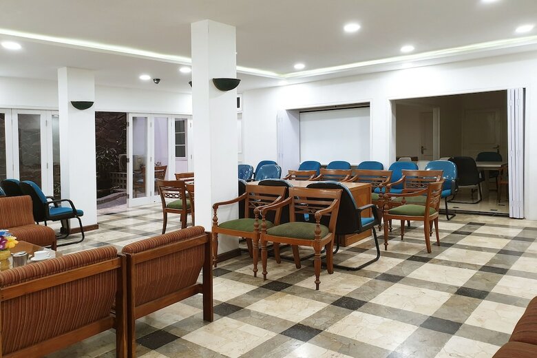Oyo 1452 Hotel Utari