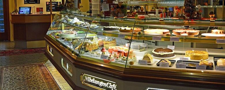 Hotel Gassbachtal & Nibelungen Caf�